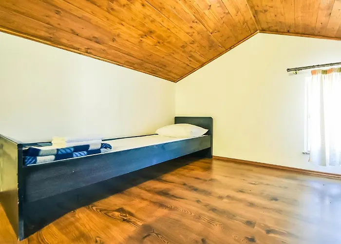 Apartment Anic-4 By Interhome